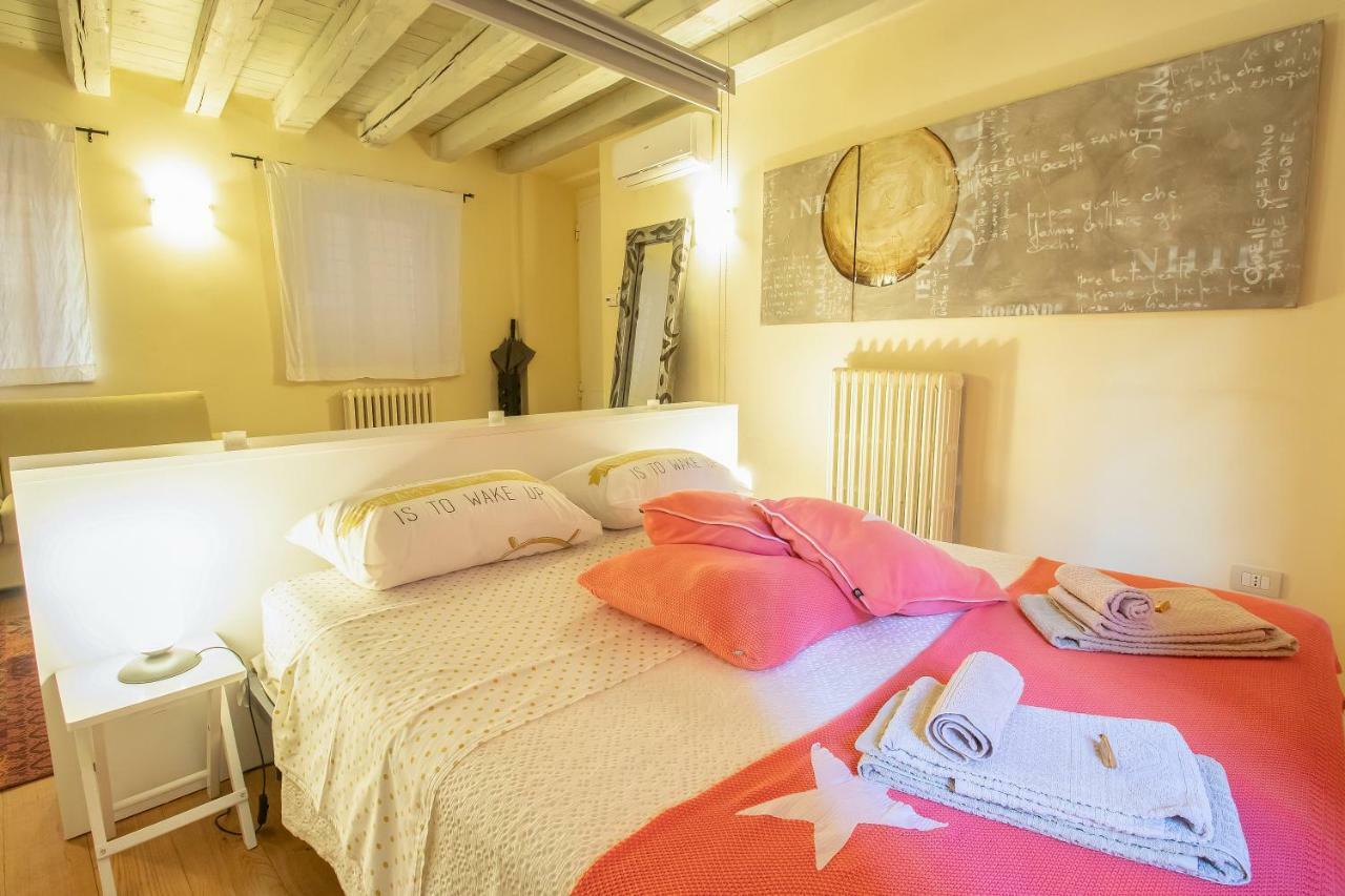 Lovely Apartment Sottoriva เวโรนา ภายนอก รูปภาพ